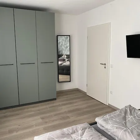 Appartamento Am Kienbusch - Suedliche Weinstrasse - Erdgeschoss Annweiler am Trifels