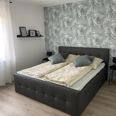 Am Kienbusch - Suedliche Weinstrasse - Erdgeschoss