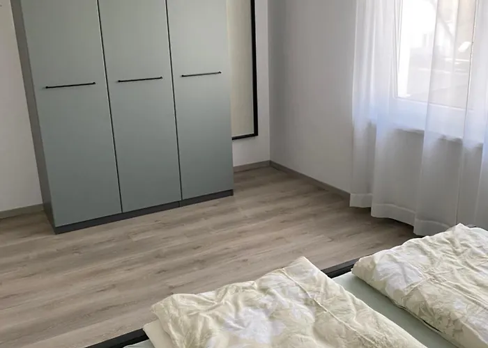 Am Kienbusch - Suedliche Weinstrasse - Erdgeschoss 아파트 안에일러 앰 트리펠스